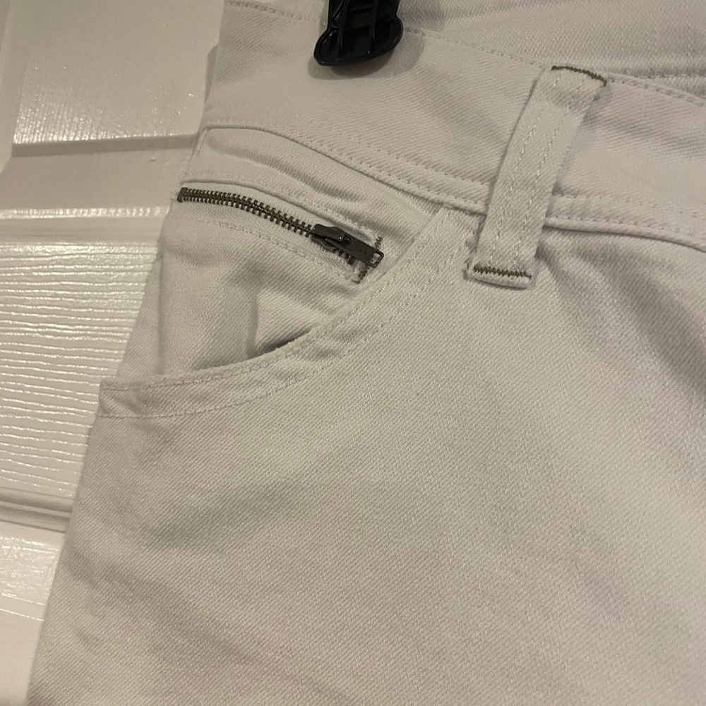 CAbi White Denim Flare Jeans - Picture 4 of 8